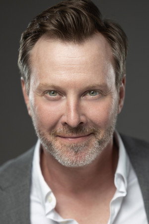 Cover image for Timothy Hull
