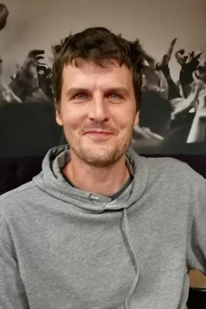 Cover image for Erik Holm