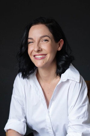 Cover image for Melinda Viljoen