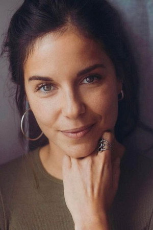 Cover image for Raphaële Volkoff