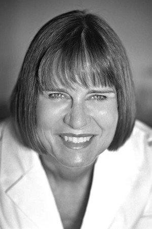 Cover image for Jeannine Oppewall