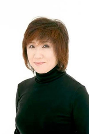 Cover image for Кадзуэ Комия