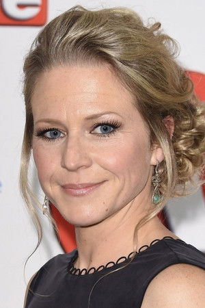 Cover image for Kellie Bright