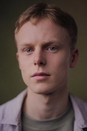 Cover image for Clay Russell
