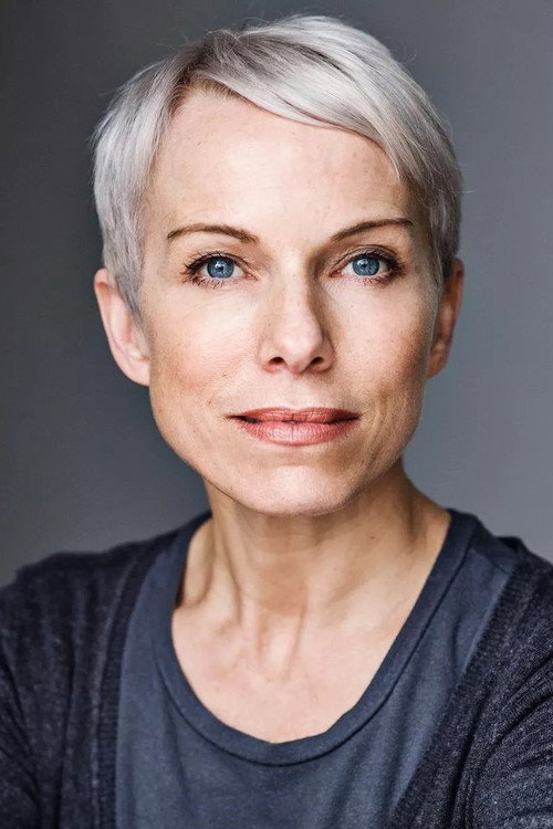 Cover image for Sue Devaney